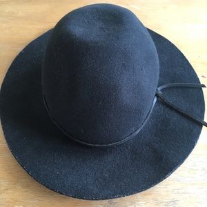 Brixton Wide Brim Hat